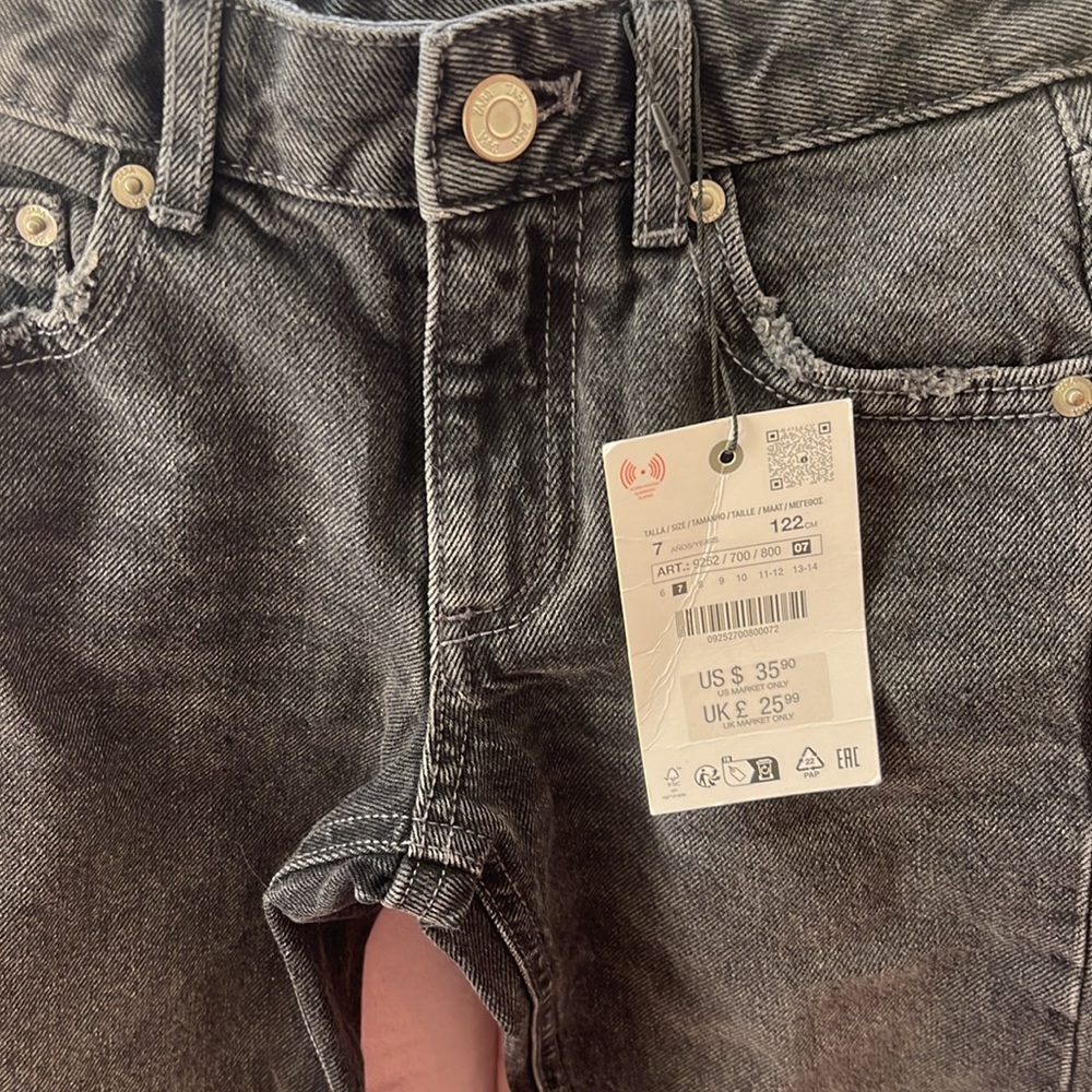 Girls Jeans - Picture 2 of 3